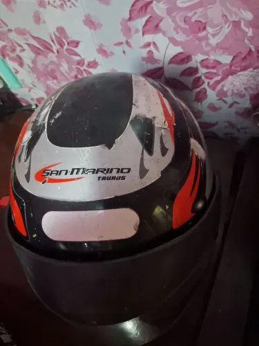 Capacete samarino