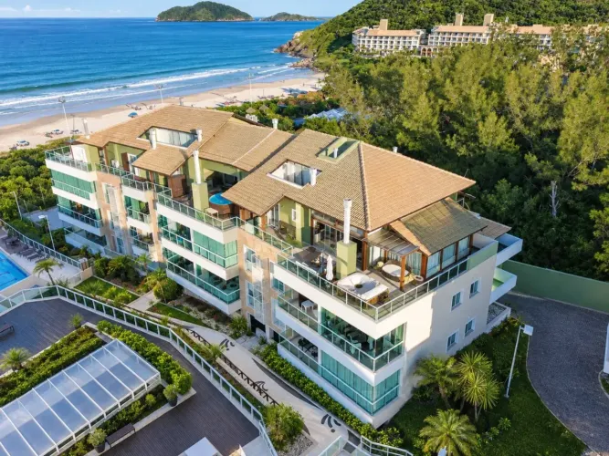 Cobertura 4 suítes com vista para o mar Praia do Santinho, Florianópolis