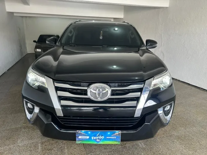 Toyota Hilux SW4 SRX 4X4 2.8 TDI 16V Dies. Aut. 2020