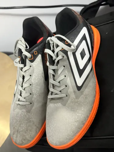 Chuteira futsal adulto umbro