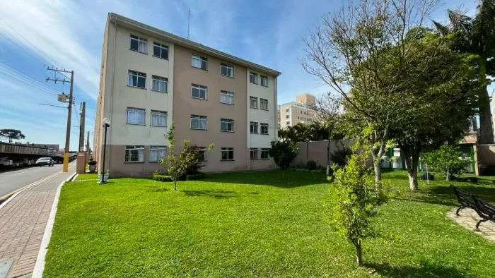 Apartamento com 3 dormitórios à venda por R$ 389.000,00 - Portão - Curitiba/PR