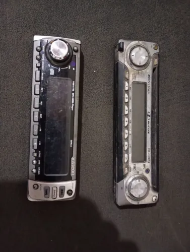 Som automotivo HBuster e Visteon