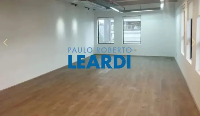 CONJ. COMERCIAL - PINHEIROS - SP