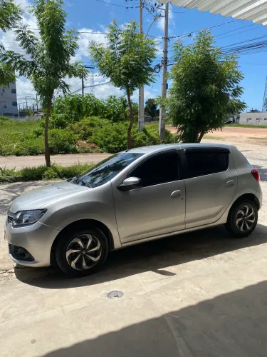 Renault Sandero Expression Hi-power 1.6 8V 5P 2015
