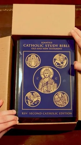 Bíblia Sagrada de Estudo Católica Ignatius - Importada - Em inglês - Estado Impecável