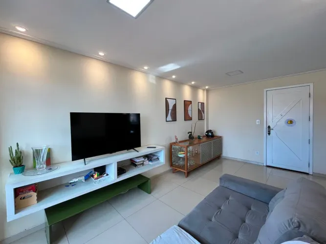 Vendo Apartamento no Turu, próximo ao Olho Dágua, condomínio Miramar.