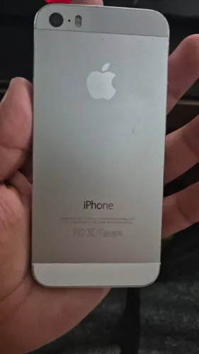 iPhone 5s Prata 32GB - Placa e iCloud Livres (Para Peças)