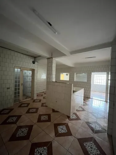 Loja comercial no Sítio Cercado