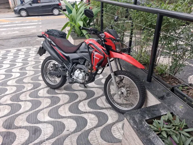 Bros 160 honda nxr cg 190 xre troca carro