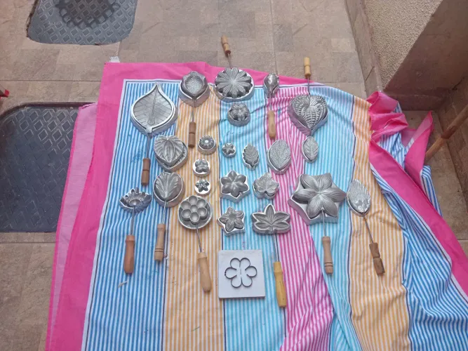 Kit com 23 peças de formas de EVA 