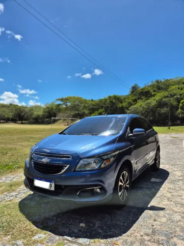 Chevrolet Onix Hatch LTZ 1.4 8V Flex Power Mec. 4P 2015