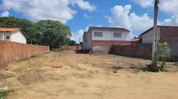 Terreno/lote em ooFortaleza 