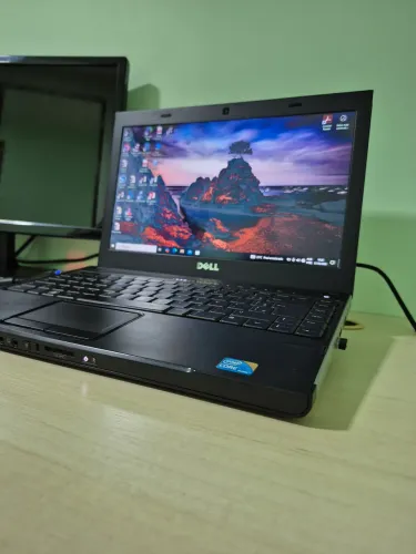 Notebook Dell vostro 3300 ( Com SSD)