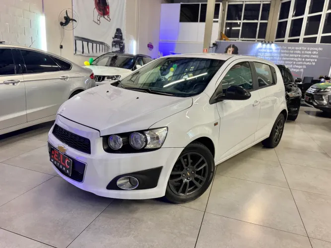 Chevrolet Sonic HB LTZ Effect 1.6 16V Flexp 5P AUT 2014