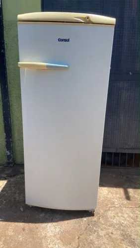 Geladeira Consul