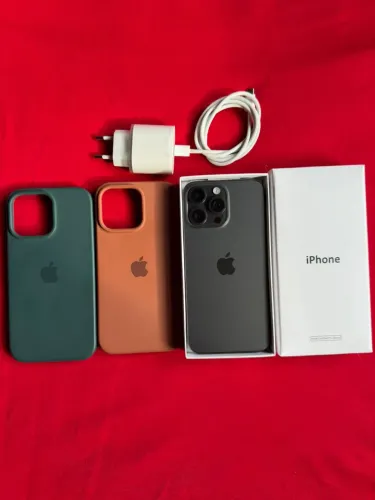 iPhone 15 pro Max 256 gigas 