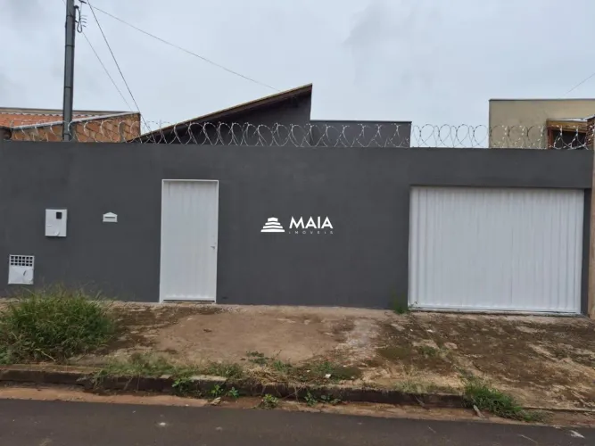 Casa à venda no bairro Maria Alice