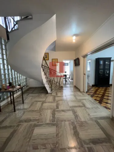 Casa à Venda e Locação no Jardim Paulista, 280m², 3 Suítes