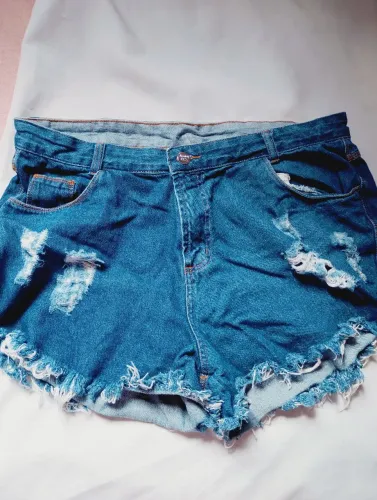 Short Jeans