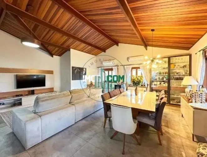 Casa em Monte Alegre - Piracicaba