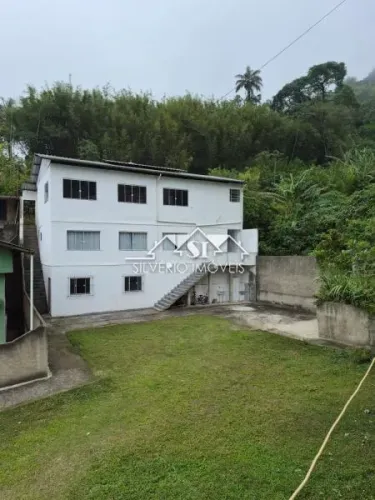Casa- Petrópolis, Alto da Serra