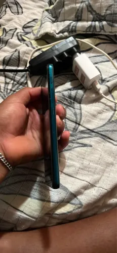 Moto g9 play 64g