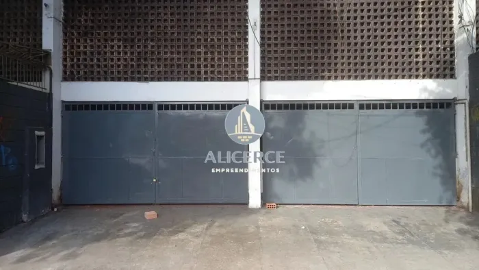 VENDO OU ALUGO PREDIO COMERCIAL NA AV LEONARDO MALCHER