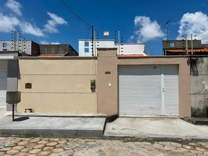 VENDE OU PASSA A CHAVE CASA NO ALTO DO TURU!
