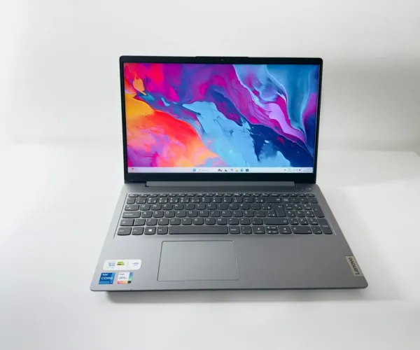Notebook Lenovo I7-11th-12Gb Ram-Ssd 256GB Nvme-Tela 15.6FHD