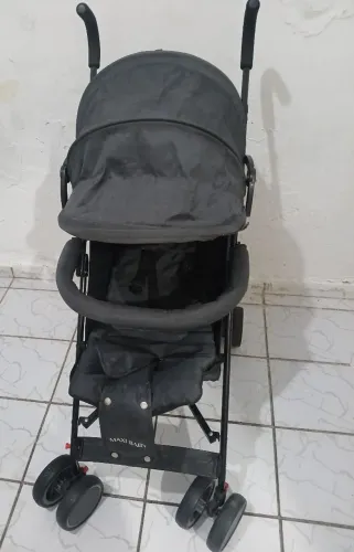 Carrinho de Bebê seminovo
