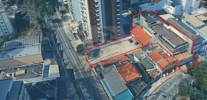 Terreno Comercial à venda no bairro Vila Bastos em Santo André -SP.