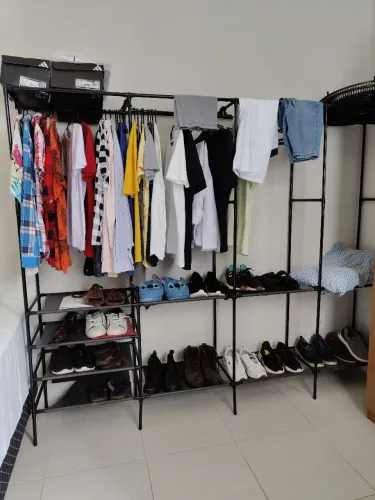 Arara de roupas desmontável