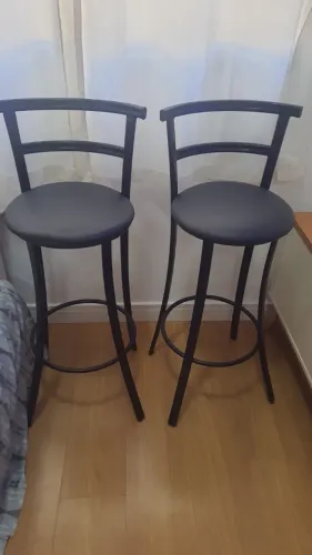 2 Banquetas altas 