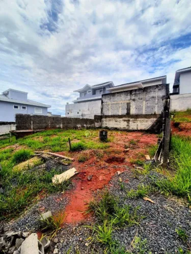 Terreno, 252 m², Condomínio Residencial Mantiqueira - SJC