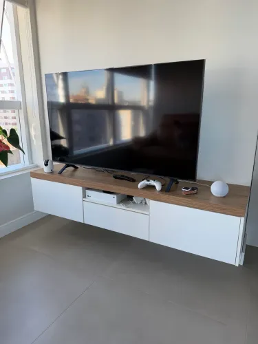 Rack TV
