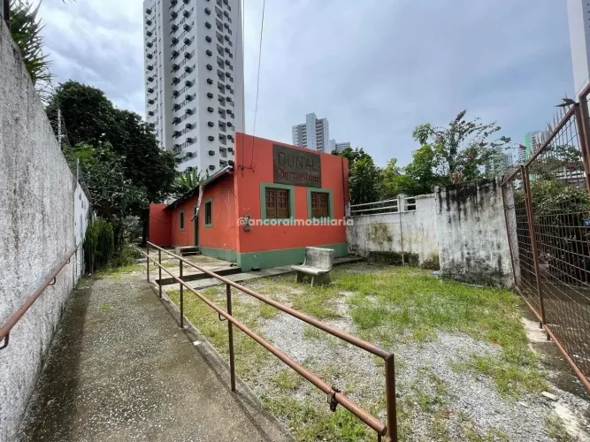 Casa Comercial para aluguel, 4 vagas, Madalena - Recife/PE