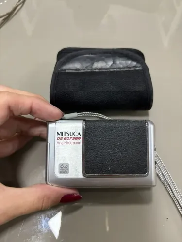 Câmera digital Mitsuca DS 6073BR Ana Hickmann vintage