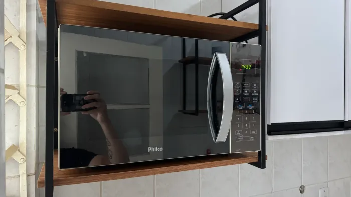 Micro ondas - Philco Espelhado