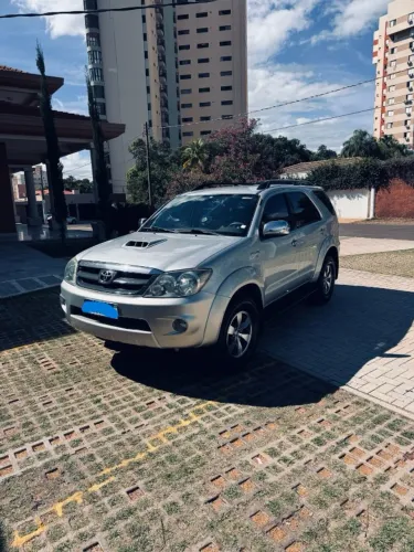 Toyota Hilux SW4 SRV D4-d 4X4 3.0 TDI Dies. AUT 2007