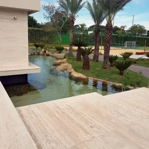 Piso Travertino Romano -Bruto : 1mx1m