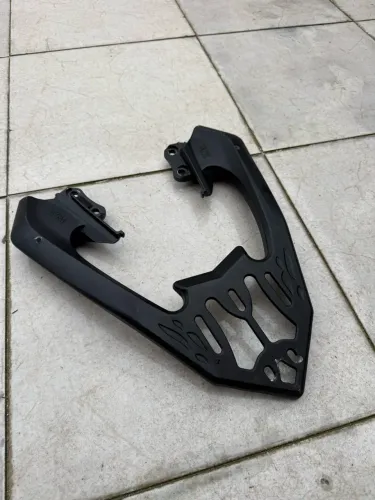 Suporte para baú Scam para Twister 250 ou cb300f