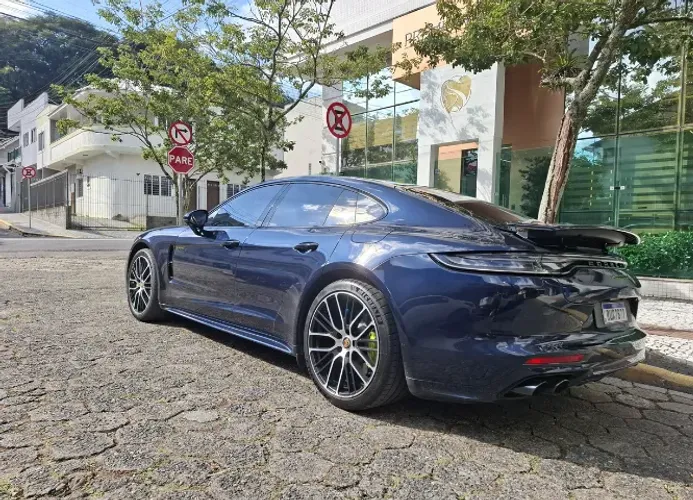 Porsche Panamera 4 E-hybrid 2.9 462cv 2022
