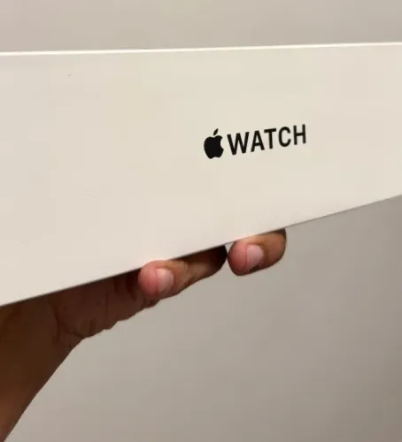 Apple Watch Ultra 2° Geração 49mm Titânio-Natural