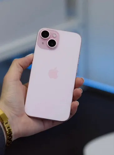 iPhone 15 - rosa