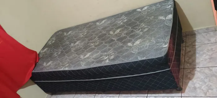 vendo cama de solteiro
