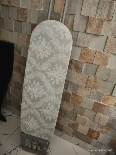 Taboa de passar roupa 
