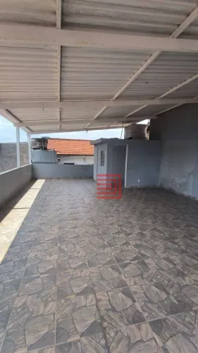 CASA INDEPENDENTE DISPONÍVEL PARA LOCAÇÃO NA VILA INVERNADA