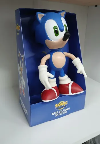 Boneco Sony novo na caixa. Aqui na LOJA FABGAMES. Loja física