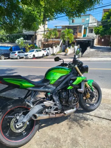 Moto Triumph