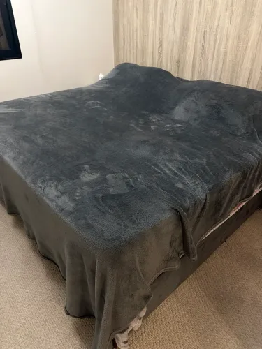 Cama King Size com massageador